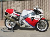 1991 Yamaha FZR 750 R photo